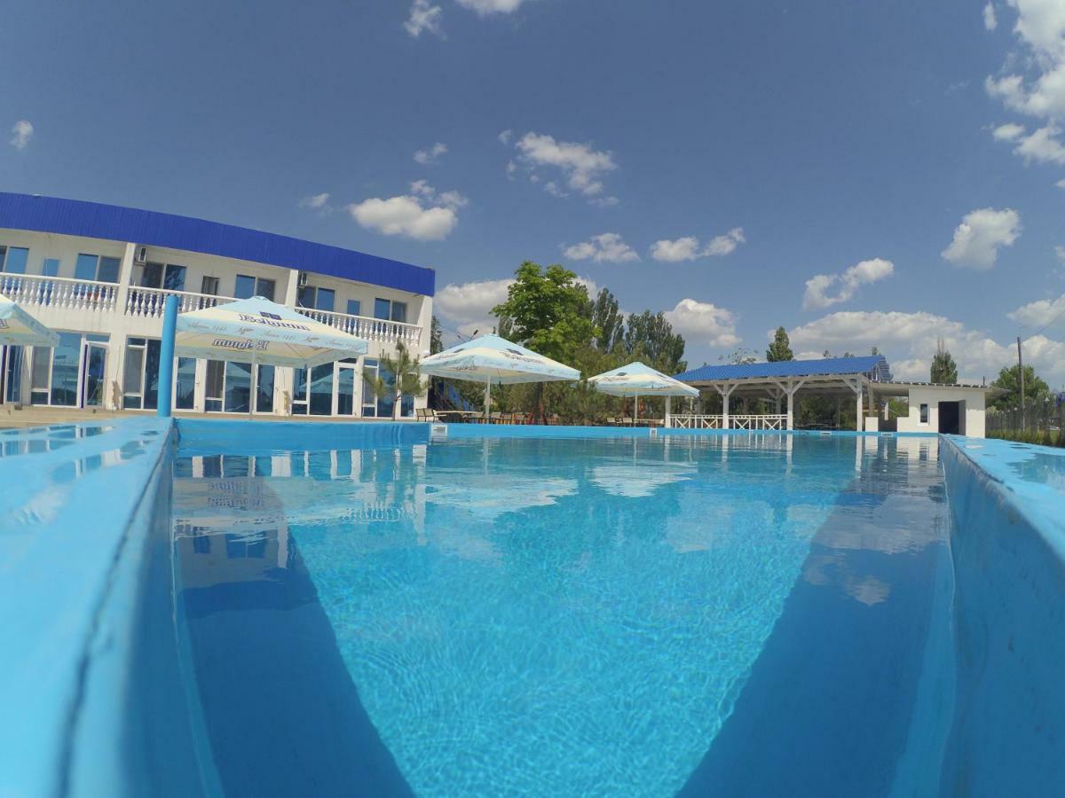 Hotel Marmaris à Skadovsʼk Extérieur photo