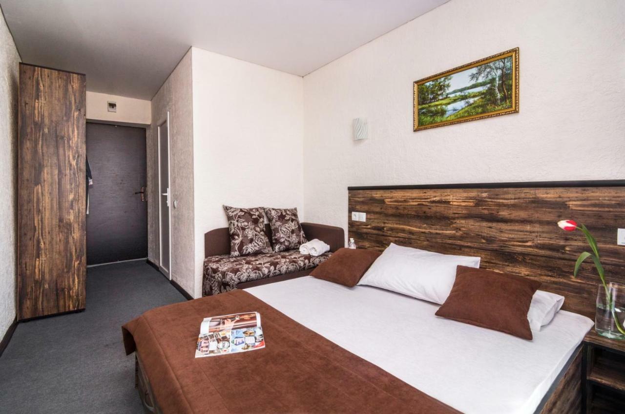 Hotel Marmaris à Skadovsʼk Extérieur photo