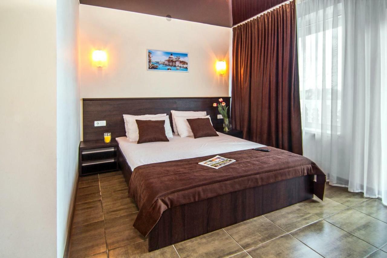 Hotel Marmaris à Skadovsʼk Extérieur photo
