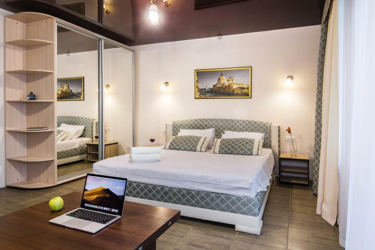 Hotel Marmaris à Skadovsʼk Extérieur photo