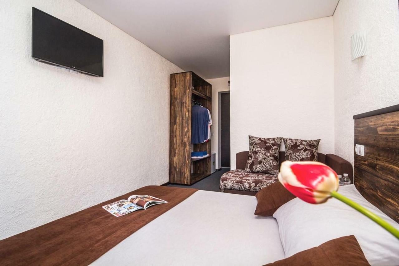 Hotel Marmaris à Skadovsʼk Extérieur photo